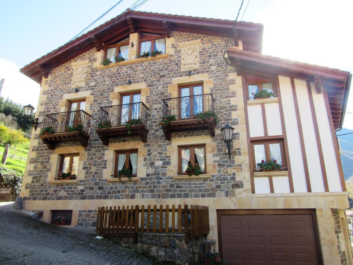 Apartamentos El Haya Cosgaya Bagian luar foto