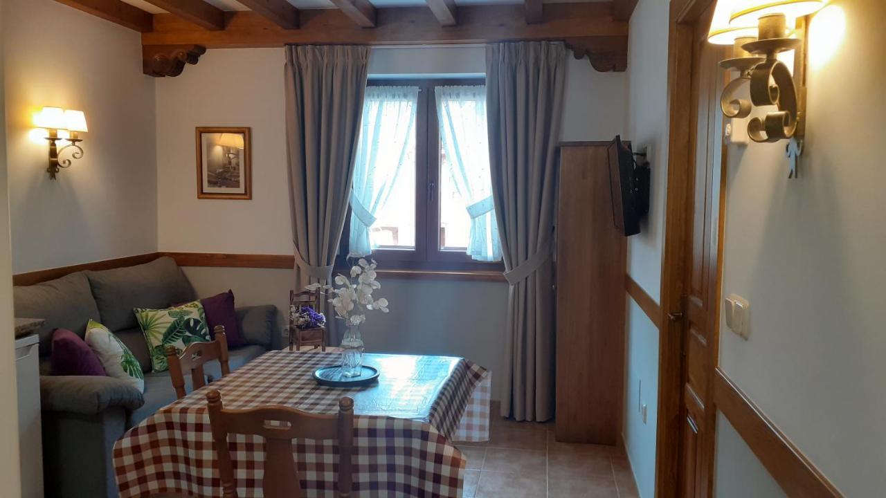 Apartamentos El Haya Cosgaya Bagian luar foto