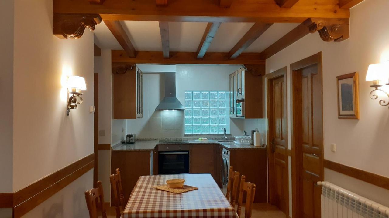 Apartamentos El Haya Cosgaya Bagian luar foto