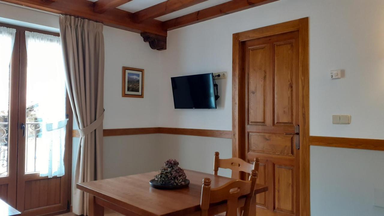 Apartamentos El Haya Cosgaya Bagian luar foto
