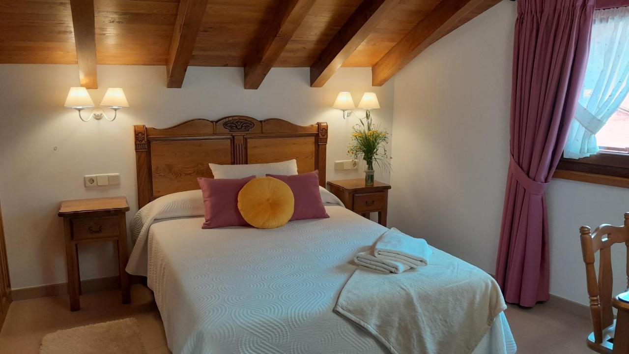 Apartamentos El Haya Cosgaya Bagian luar foto